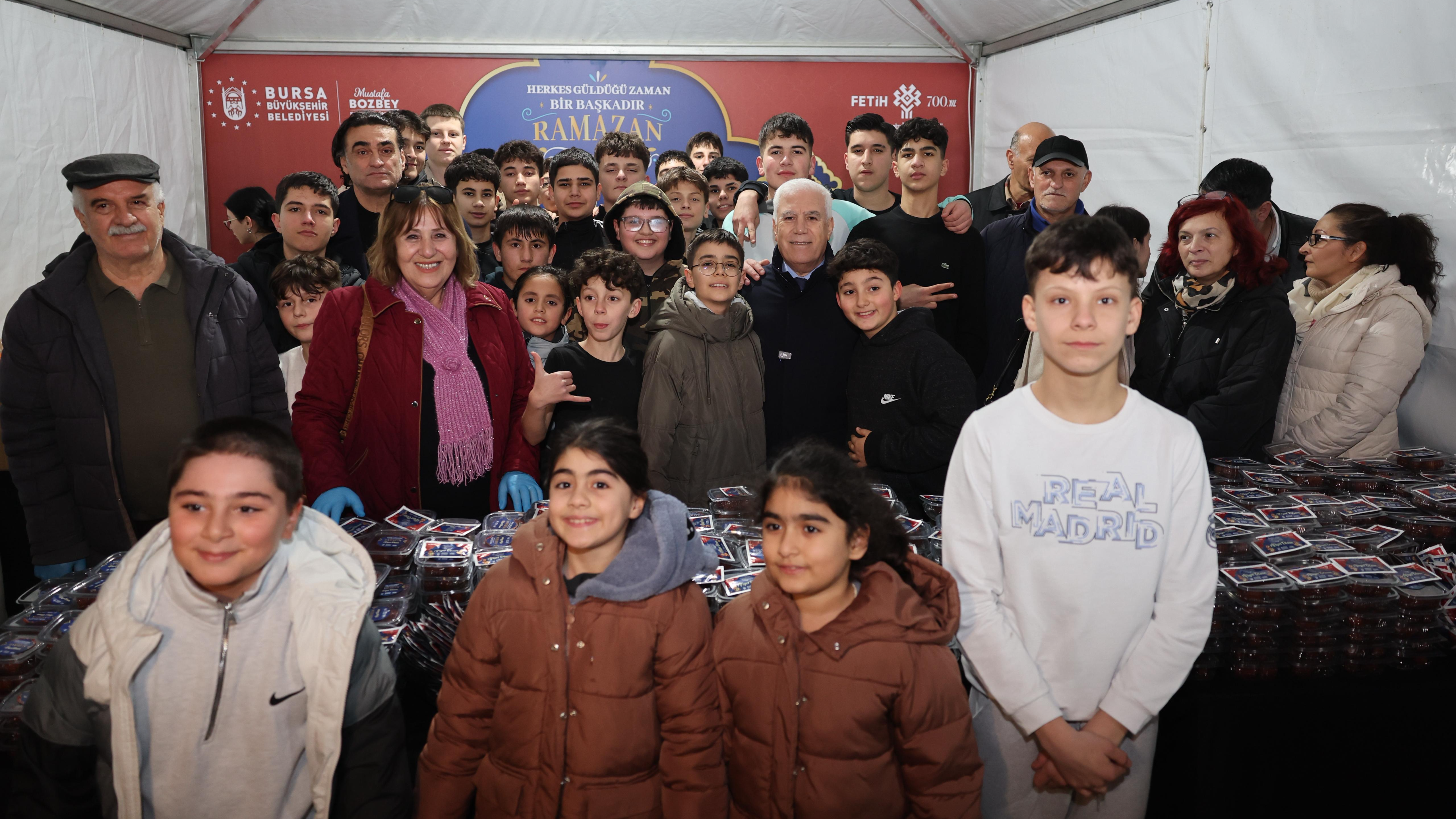 Mustafa Bozbey - Ramazan’ın Bereketini Bursa’nın Her Köşesine Taşıyoruz