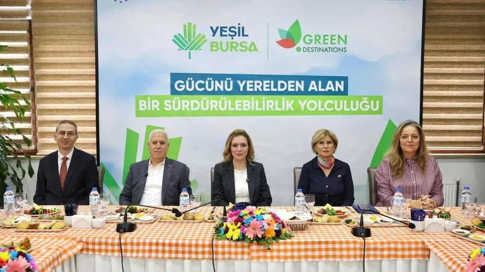 Mustafa Bozbey - Gücünü Yerelden Alan Bir Sürdürülebilirlik Yolculuğu