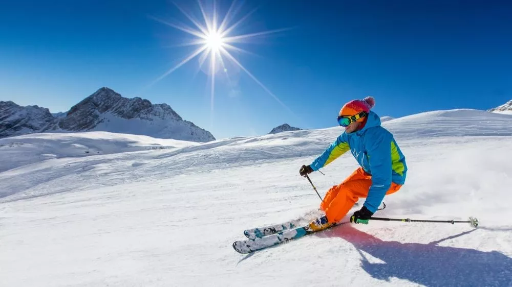Mustafa Bozbey - Uludağ Kış Oyunları - Uludağ 1. ve 2. bölge kayak merkezlerinde, geleneksel, modern kayak ve kızak malzemeleri kullanılarak herkesin özellikle amatör ve profesyonellerin katılacağı, Uludağ’ın neşesinin vatandaşın neşesine karışacağı bir organizasyon gerçekleştireceğiz.